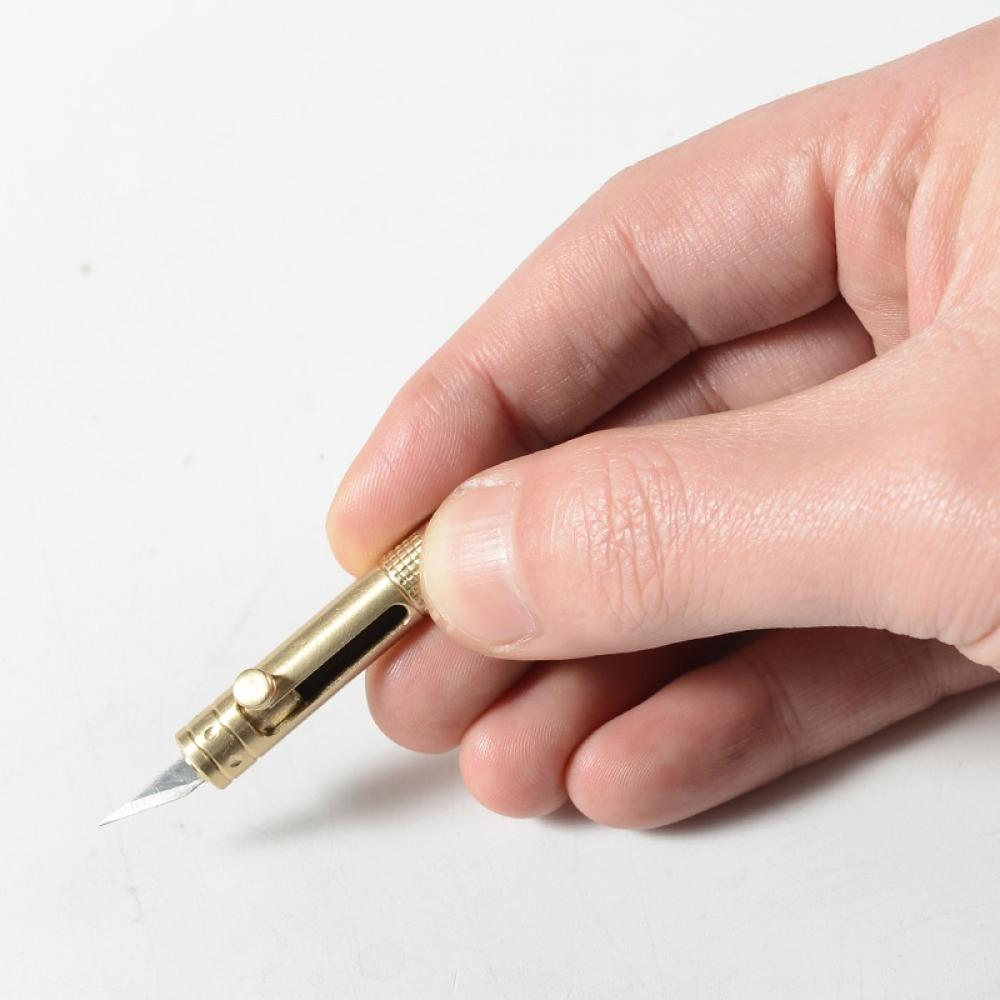 Folding Knife, Small Pocket Knife for Men and Women, Mini Keychain