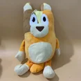 thumbnail image 3 of Juguetes de peluche de la familia Bluey, lindos juguetes de simulación para mascotas, perros, patrulla, bingo, hermana, Kawai, muñeco de peluche para niños, regalo de cumpleaños y Navidad, 3 of 5
