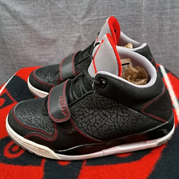 Size 9 N I-K-E Men A i r-Jor-dan Flight Club 90 602661-004 Black Basketball Shoe