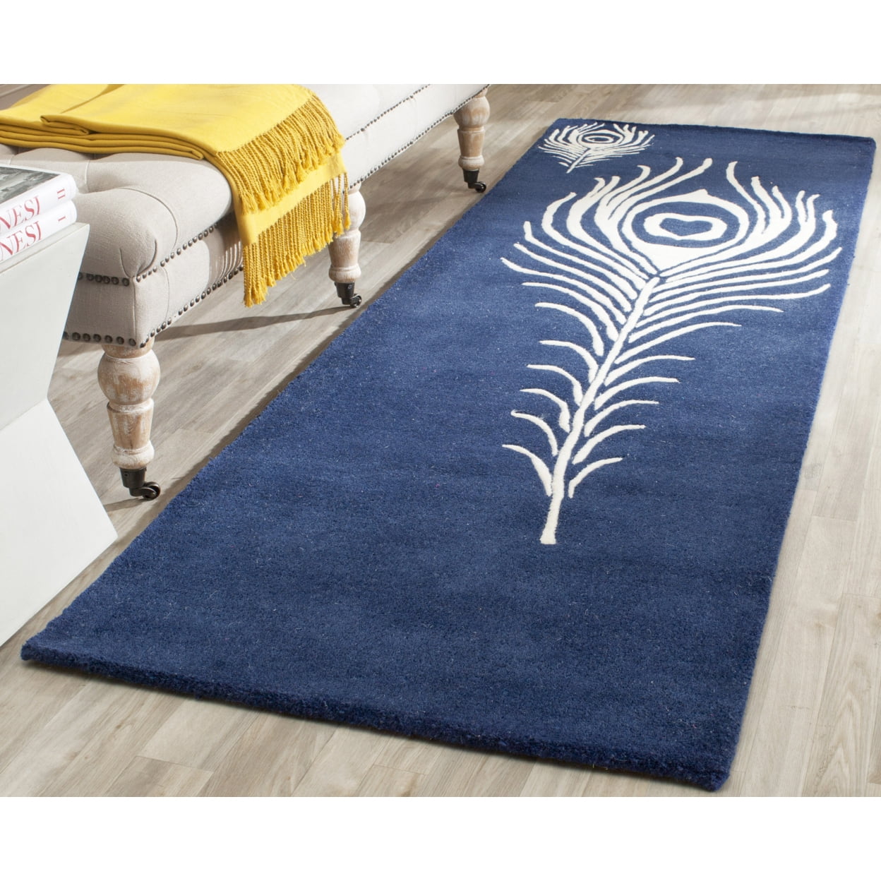 SAFAVIEH Soho Jarvis Peacock Feather Wool Area Rug, Navy/Ivory, 3'6" x 5'6"