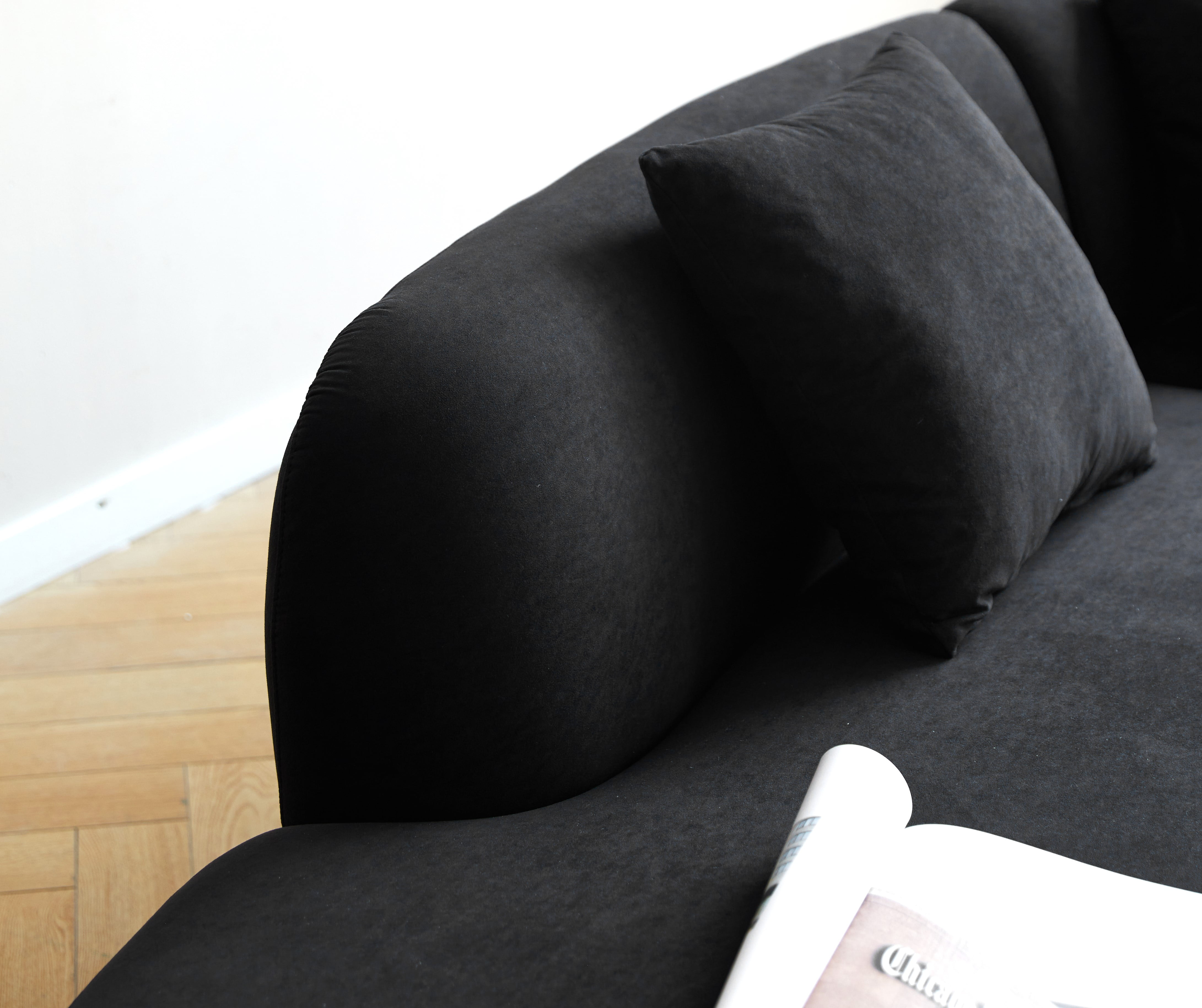 US Pride Furniture 132.3 inch Large Size Elegant Half Moon Design Curved 6-Seat Sofa with High-Density Foam Filled Black