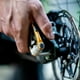 thumbnail image 4 of Multiherramienta para bicicleta Crankbrothers M 17 con 17 herramientas ergonómicas doradas, 4 of 5