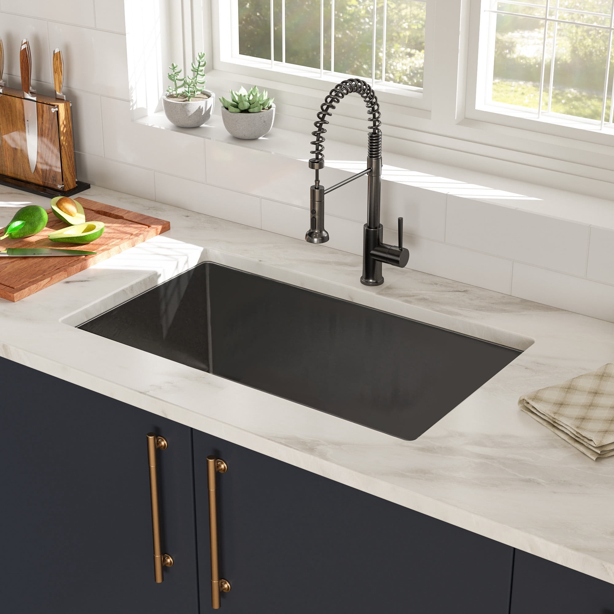Acpouw 33"x19"x9" Gunmetal Black Undermount Kitchen Sink 16 Gauge Single Bowl with Drain Assembly