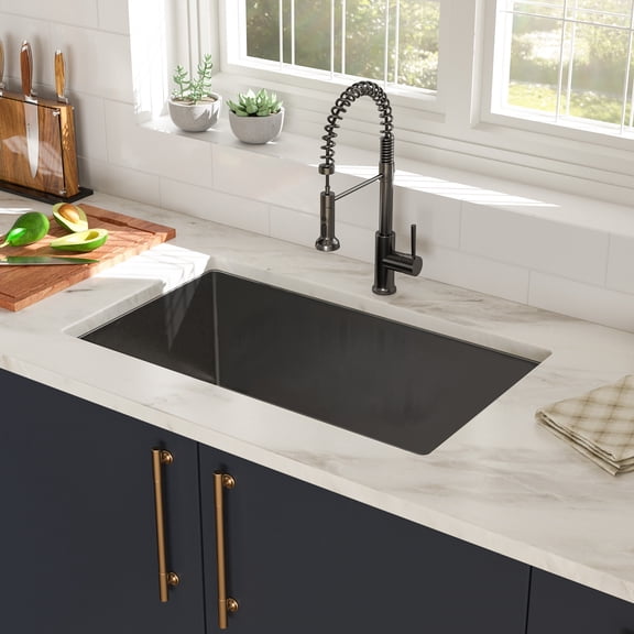Boyuevi 33"x19"x9" Gunmetal Black Undermount Kitchen Sink 16 Gauge Single Bowl with Drain Assembly