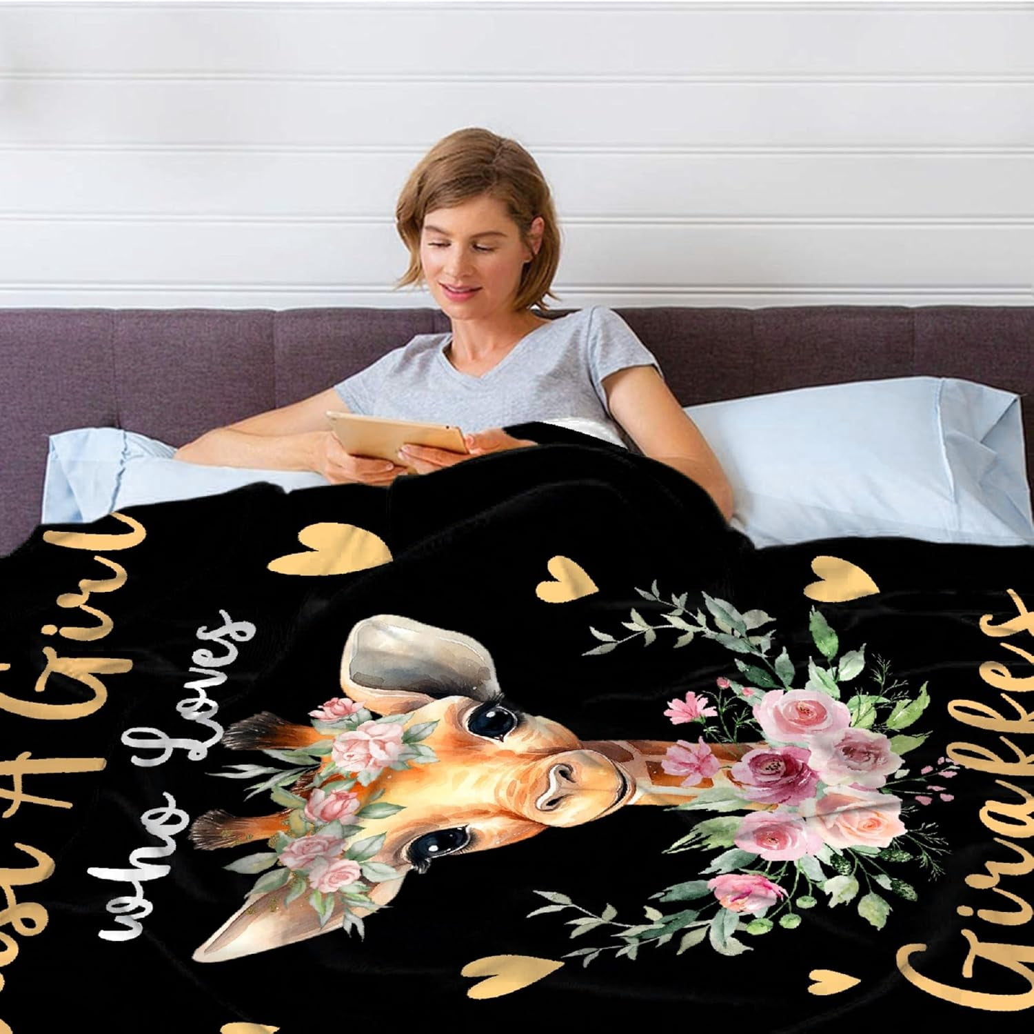 Just a Girl Who Loves Giraffes Blanket Gifts for Lovers Girls Women Warm Soft Throw Cozy Blankets for Bed Couch Gift for Birthday Graduation 40"x50" for Kids