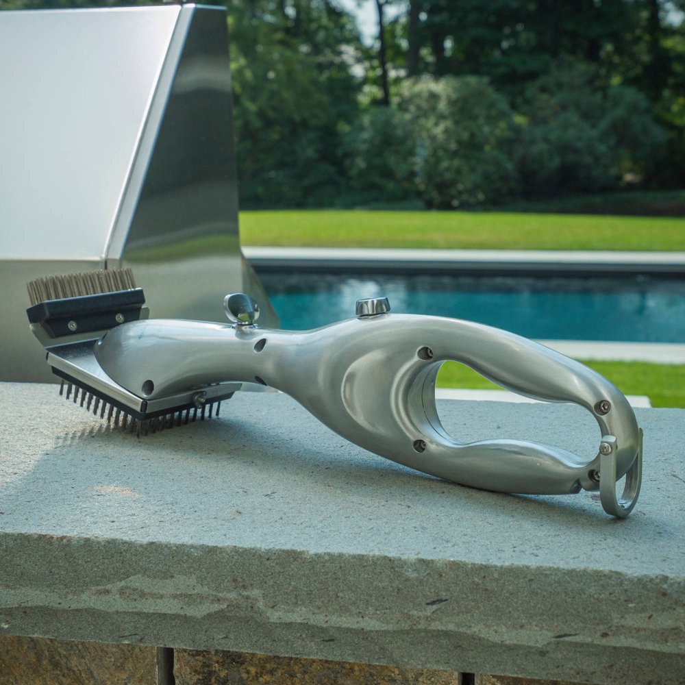 Grand Grill Daddy Platinum with complete set of replacement brushes