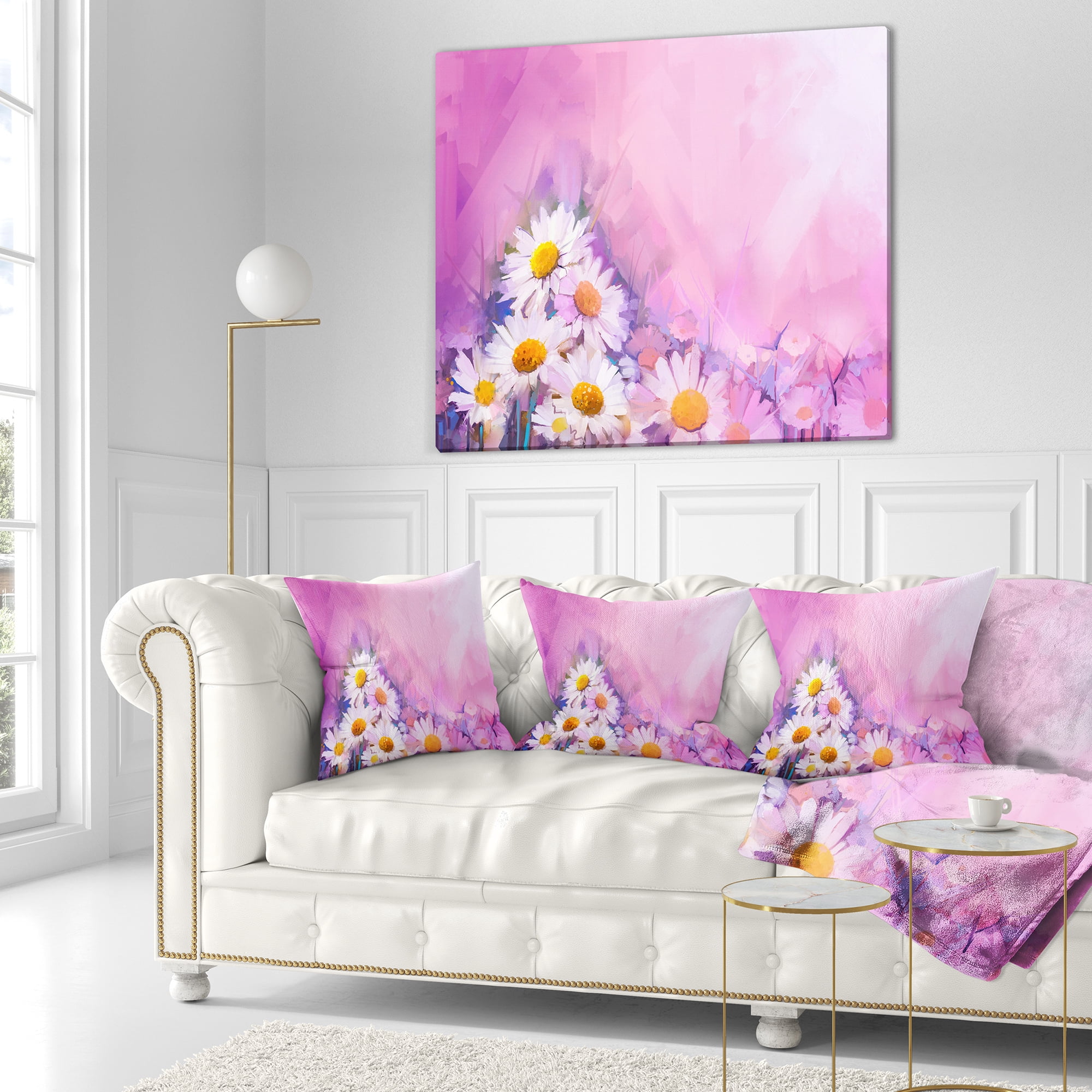Designart Bouquet of White Gerbera and Daisy - Floral Throw Pillow - 18x18