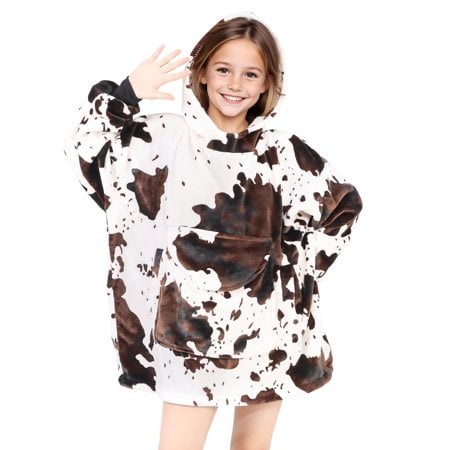 Kivee Wearable Blanket Hoodie Kids Cow Print Sweatshirt Blanket With Giant Pocket Warm Cozy Cow Hooded Blanket 6-10 Year Old Girl Boy Birthday Cow Gifts