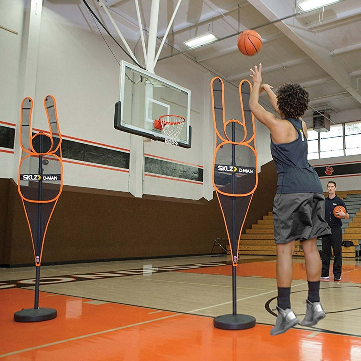 SKLZ D-MAN バスケットボール練習用具 SKLZ, D-Man Defensive Basketball Trainer, Black, Portable