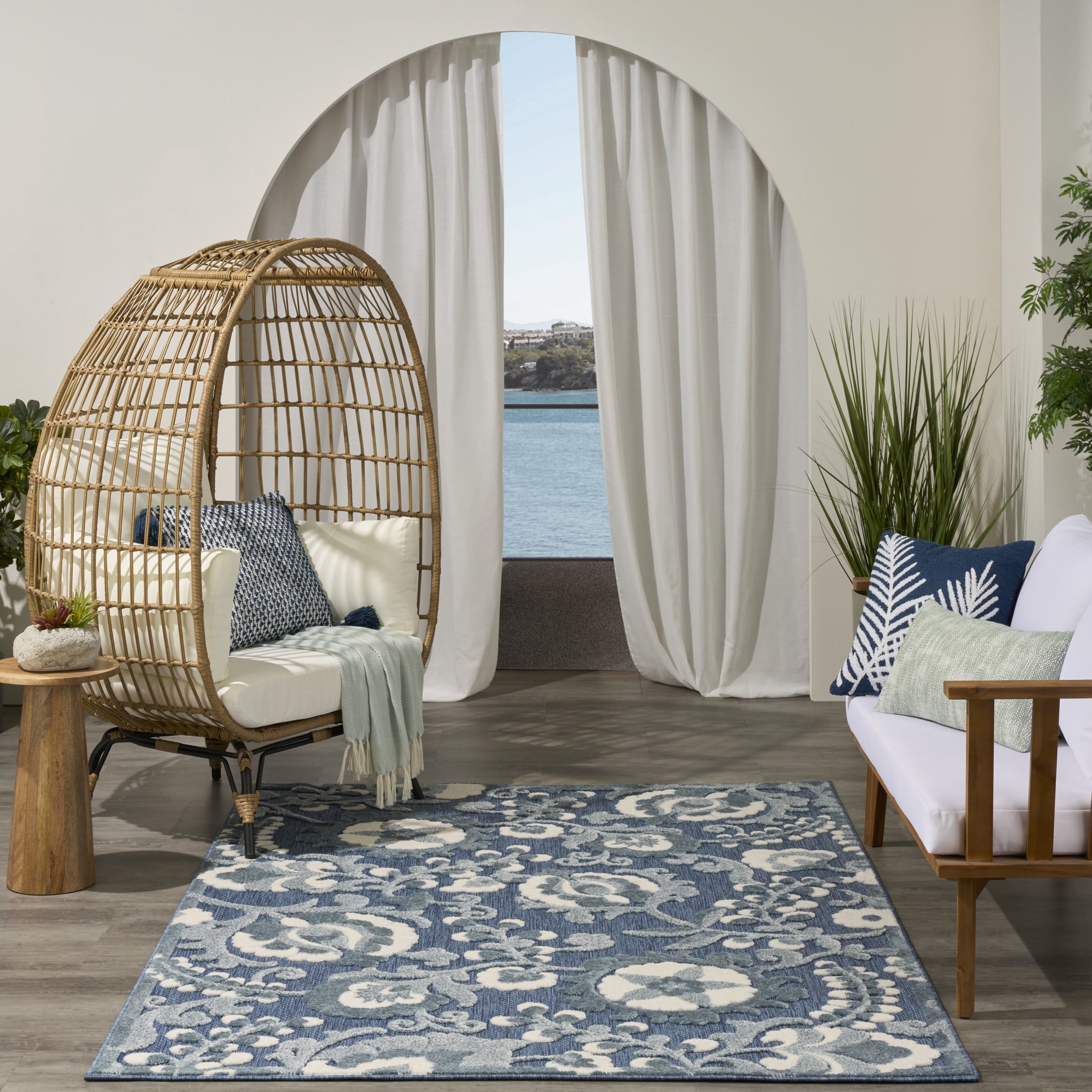 Nourison Aloha 5'3" x 7'5" Blue Farmhouse Rug
