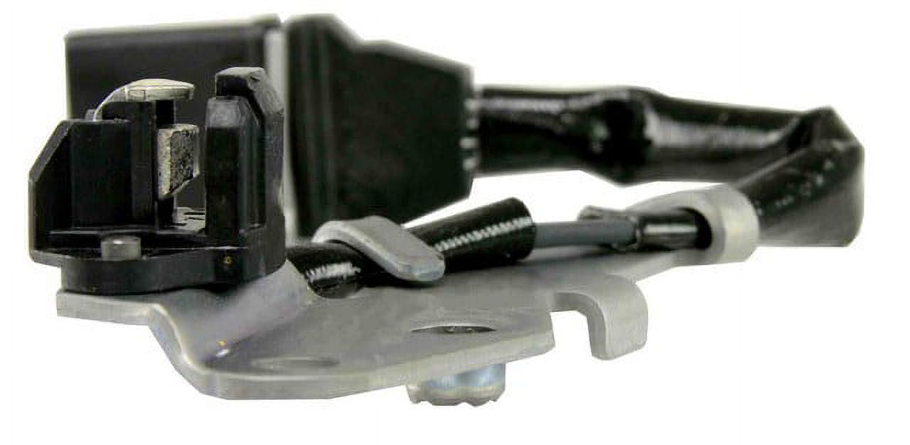 NGK/NTK Camshaft Position Sensor EC0222 (73539)