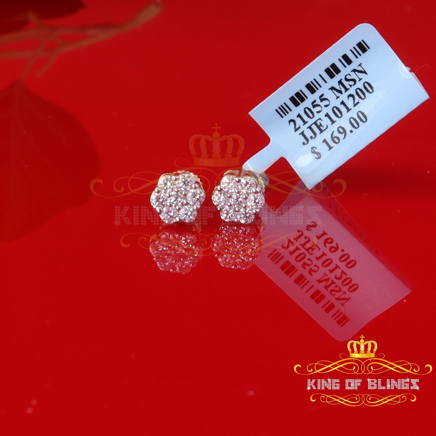 King of Bling's Men's/Womens 925 Silver Yellow 0.50ct VVS 'D' Moissanite Floral Stud Earrings