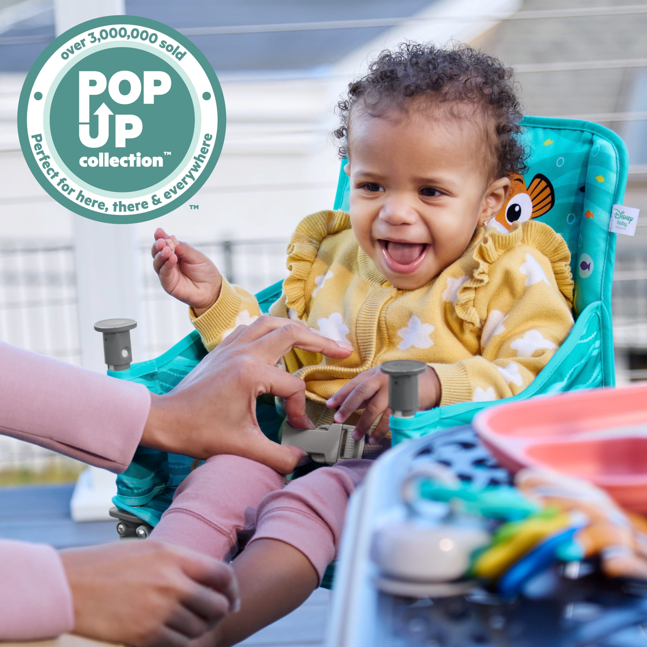 Disney Baby Finding Nemo Pop ‘n Dine Portable Highchair from Bright Starts, Unisex, Infant