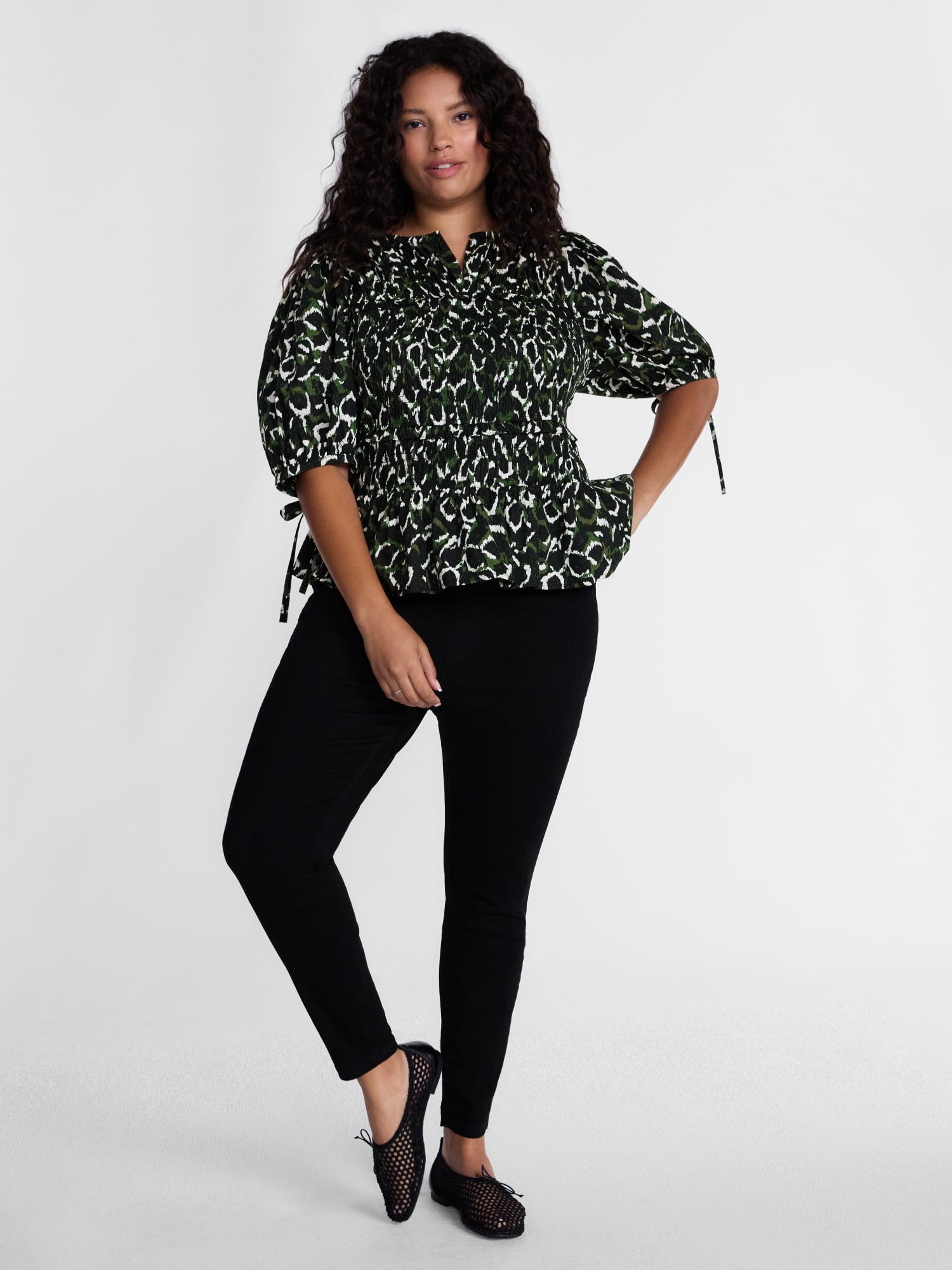 Terra & Sky Women's Plus Smocked Sleeved Top, Sizes 0X-5X