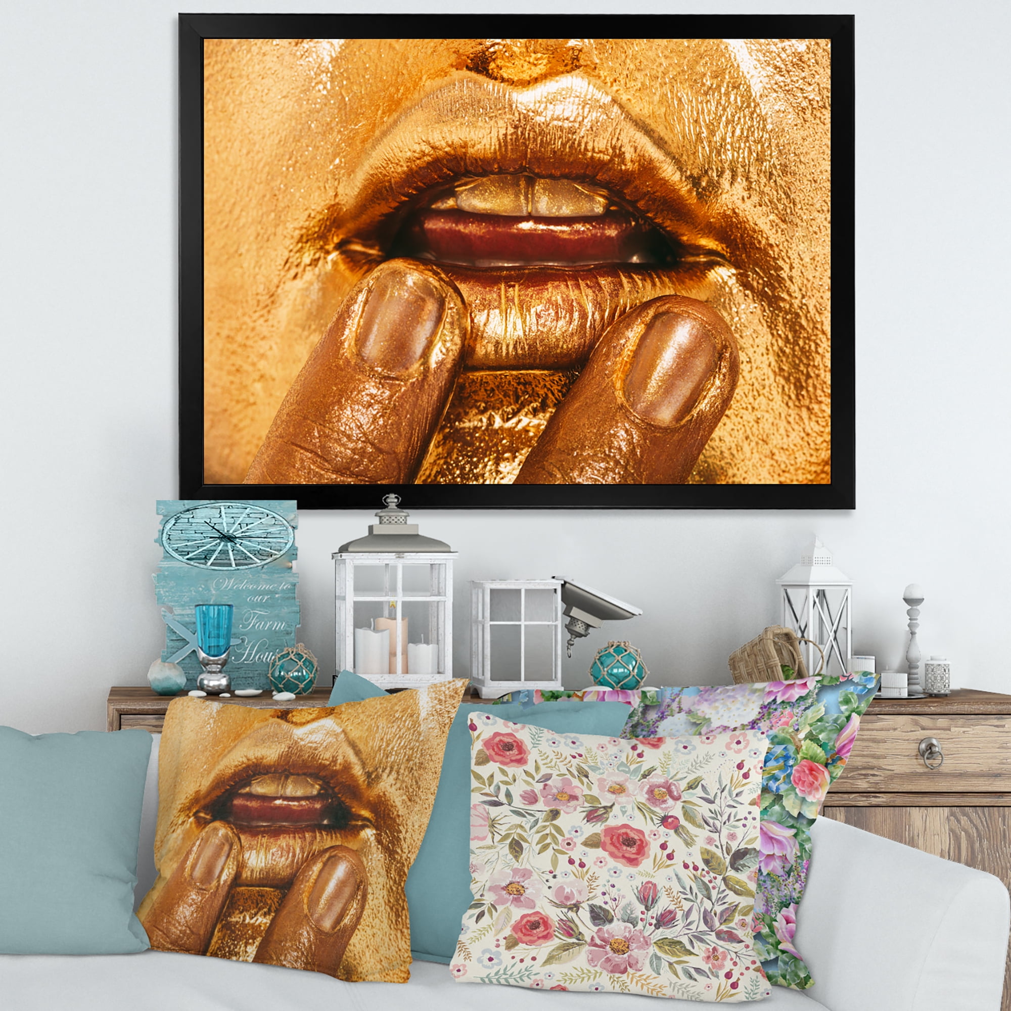 Designart 'Close Up Of Female Lips With Bright Golden Makeup i' Modern Framed Art Print