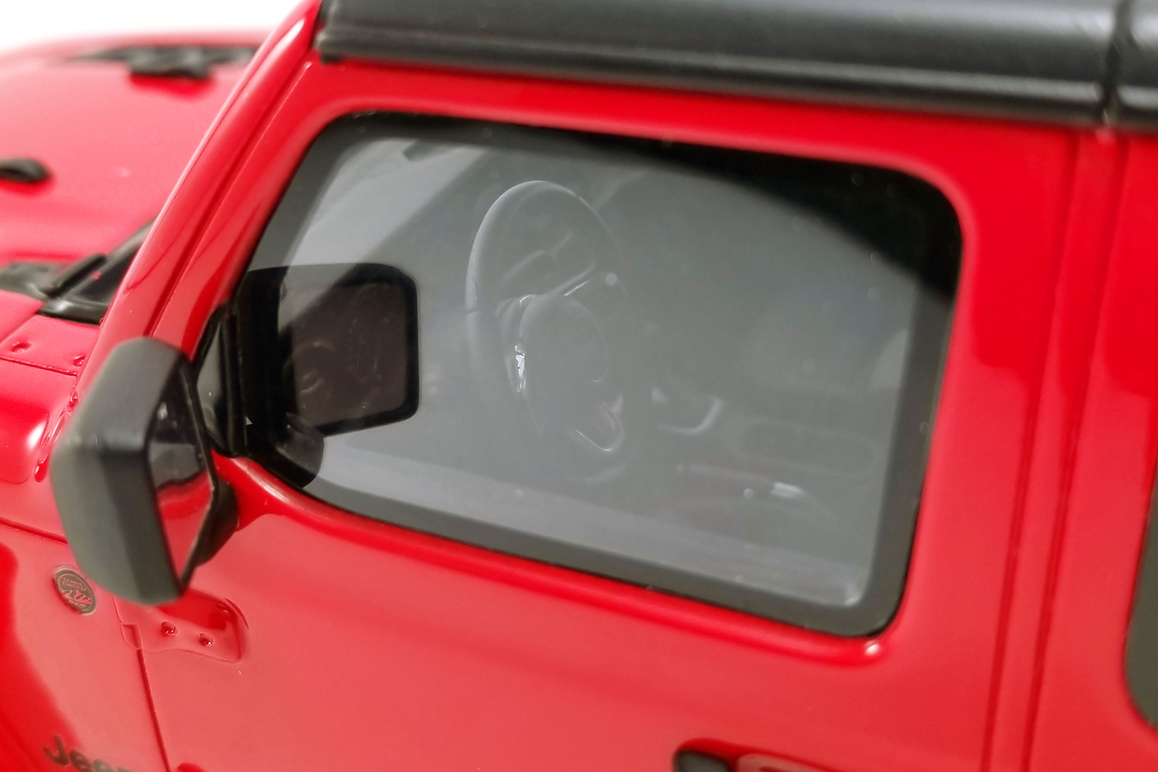 2019 Jeep Gladiator Rubicon Pickup Truck, Firecracker Red - GT