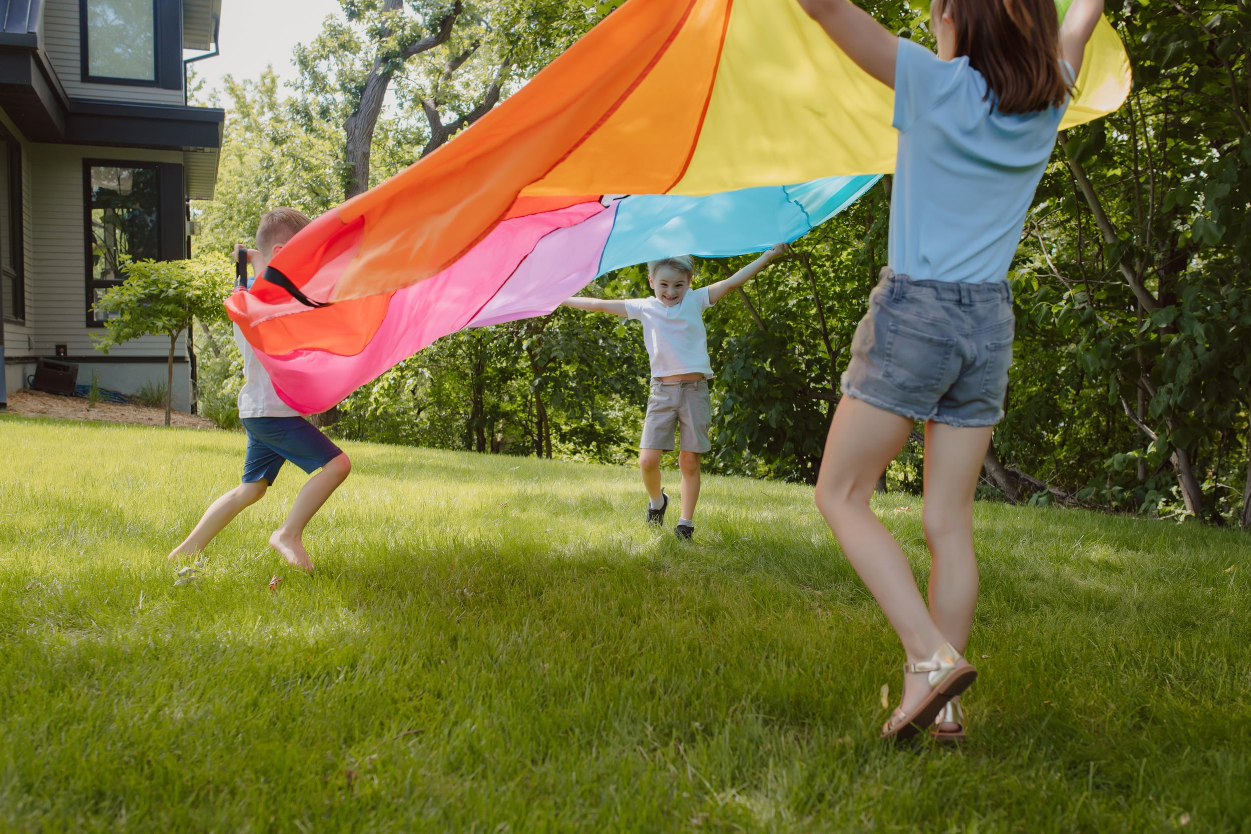 Chuckle & Roar Gym Class Indoor Outdoor Parachute for Children Ages 3-99 Years, by Buffalo Games