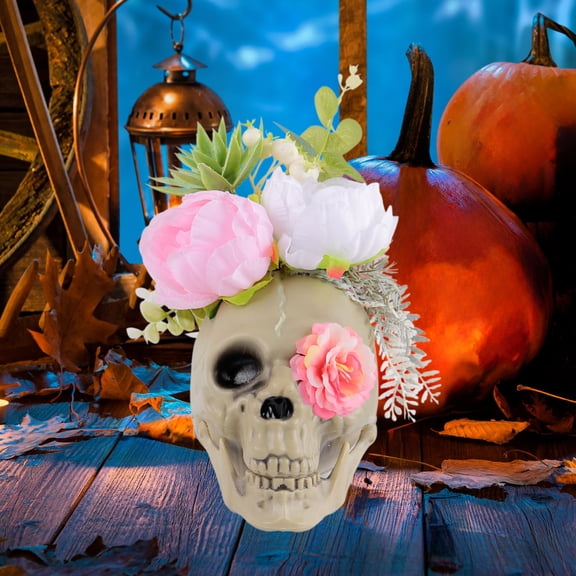 Konghyp Halloween Skull Decoration, Resin Skull with Butterfly Ornaments, Party Scene and Venue Decor, Multi-Functional Halloween Skull Prop for Home and Event Decoration