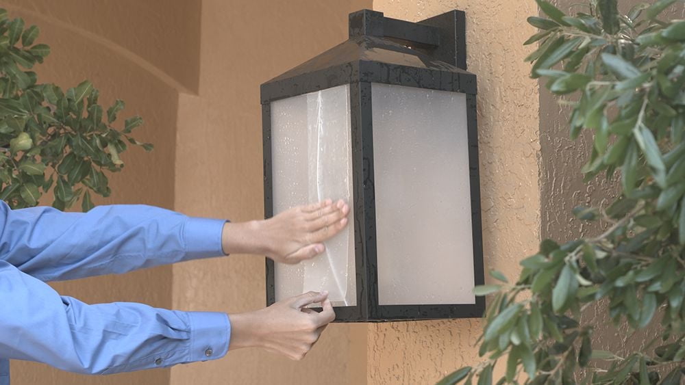 Flex Tape Clear 4"x 5', Rubberized waterproof tape.