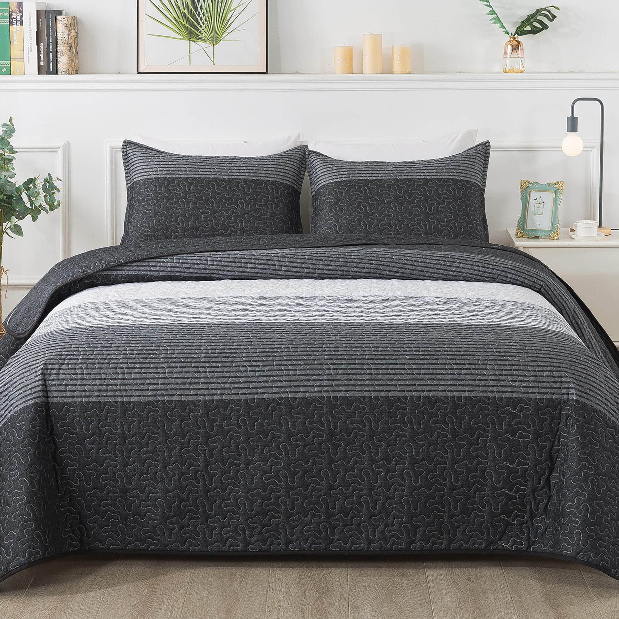 ANGENIA Queen Quilt Bedding Set Black and White, 3 Pieces Patchwork Striped Ultra Soft Lightweight Bedspreads, Coverlets Set with 2 Pillow Shams for All Seasons (90"x96")
