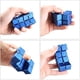 thumbnail image 4 of Cubo infinito azul, juguete de descompresión, juguete antiestrés para oficinistas, superficie de silicona., 4 of 5
