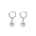 thumbnail image 3 of Aretes De Chapa De Oro Con Perla Oval Zirconia, 3 of 3