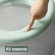 thumbnail image 4 of Etiqueta engomada de la almohadilla de la cubierta del asiento del inodoro, almohadilla suave del cojín del asiento del inodoro Universal con diseño autoadhesivo para el baño, 4 of 6