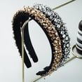 thumbnail image 4 of Diademas de perlas para mujer, diadema acolchada, joyería de terciopelo negro, diadema con cadena, flor nacarada hecha a mano, 4 of 5