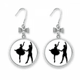 thumbnail image 1 of Boucles d'Oreilles de Danse en Duo avec Nœud et Crochet Percé, 1 of 3