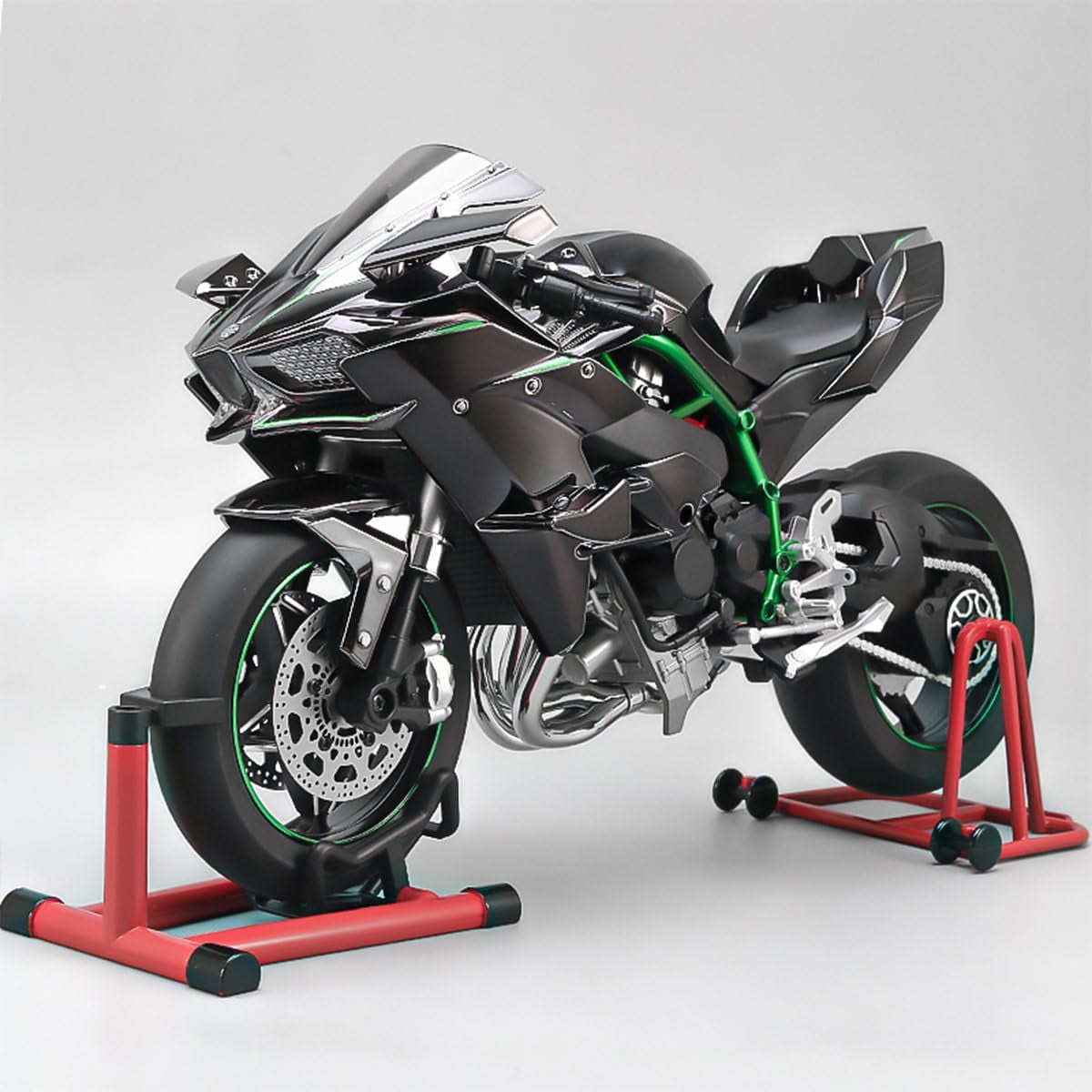 1/6 Scale Alloy Racing Style Dynamic RC Motorcycle Model, Realistic Simulation RC Dirt Bike with Ignition System, Smoke Spray, Light & Sound, Collectible Black Track Edition