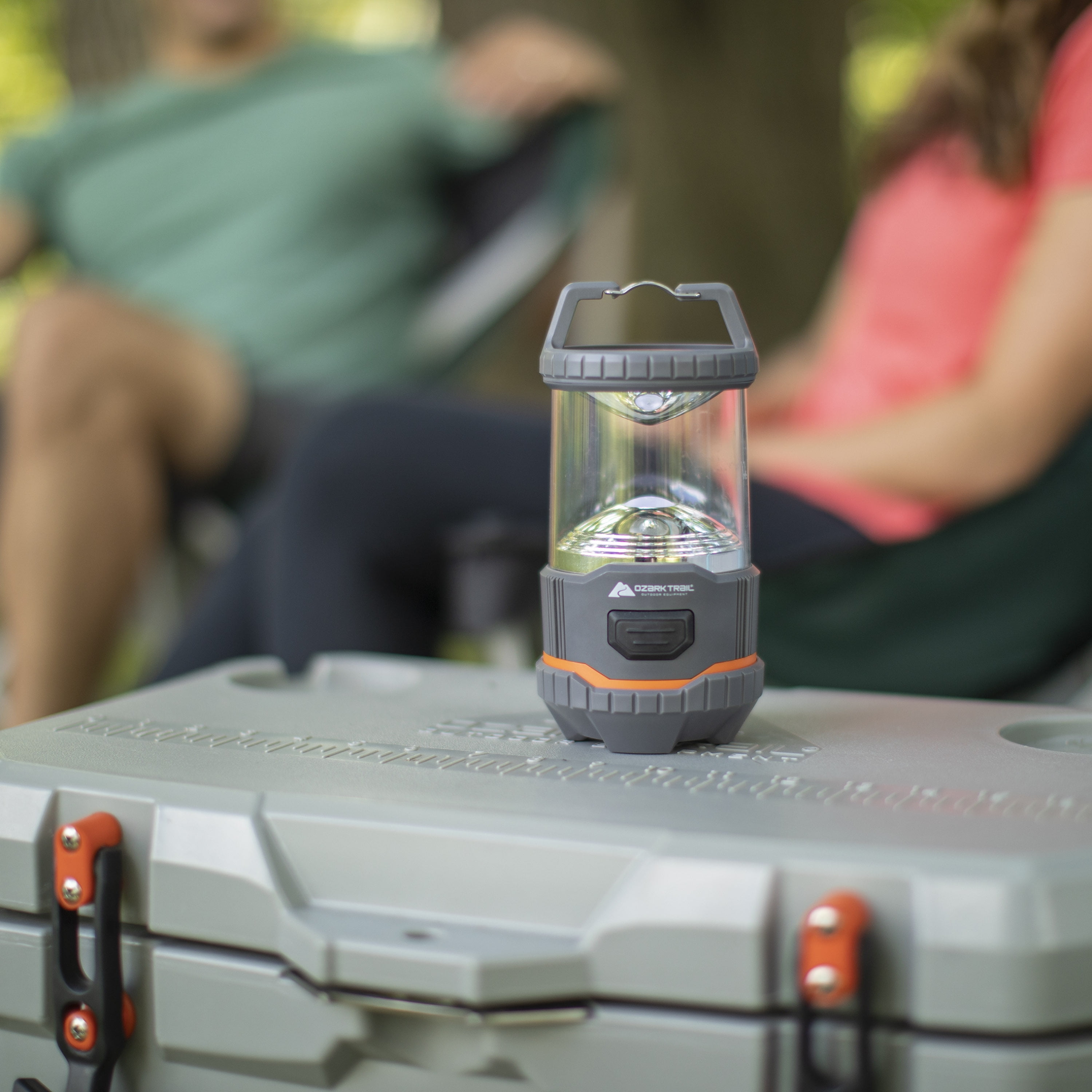 Ozark Trail 400 Lumens LED Electric Camping Lantern (3 D Batteries Not  Included) - Walmart.com