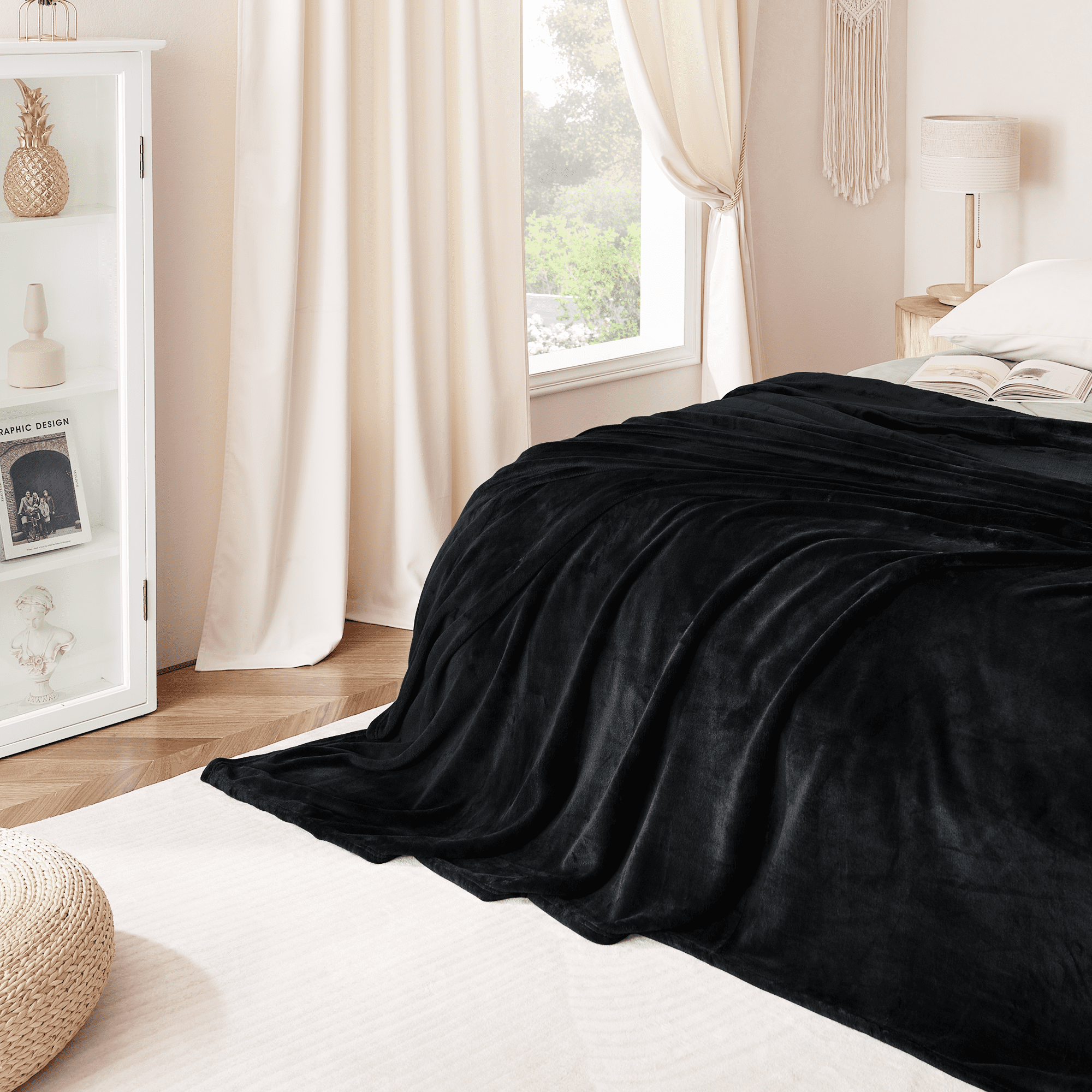 NICETOWN Black Fleece Blanket Full Blanket Soft Lightweight Plush Cozy Full Blankets for Bed/Sofa/Couch/Travel/Camping, Black, 55"x78"