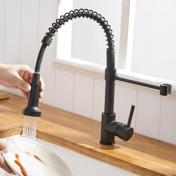 Kitchen Faucet with Pull Down Sprayer, Single Handle Kitchen Sink Faucet Black