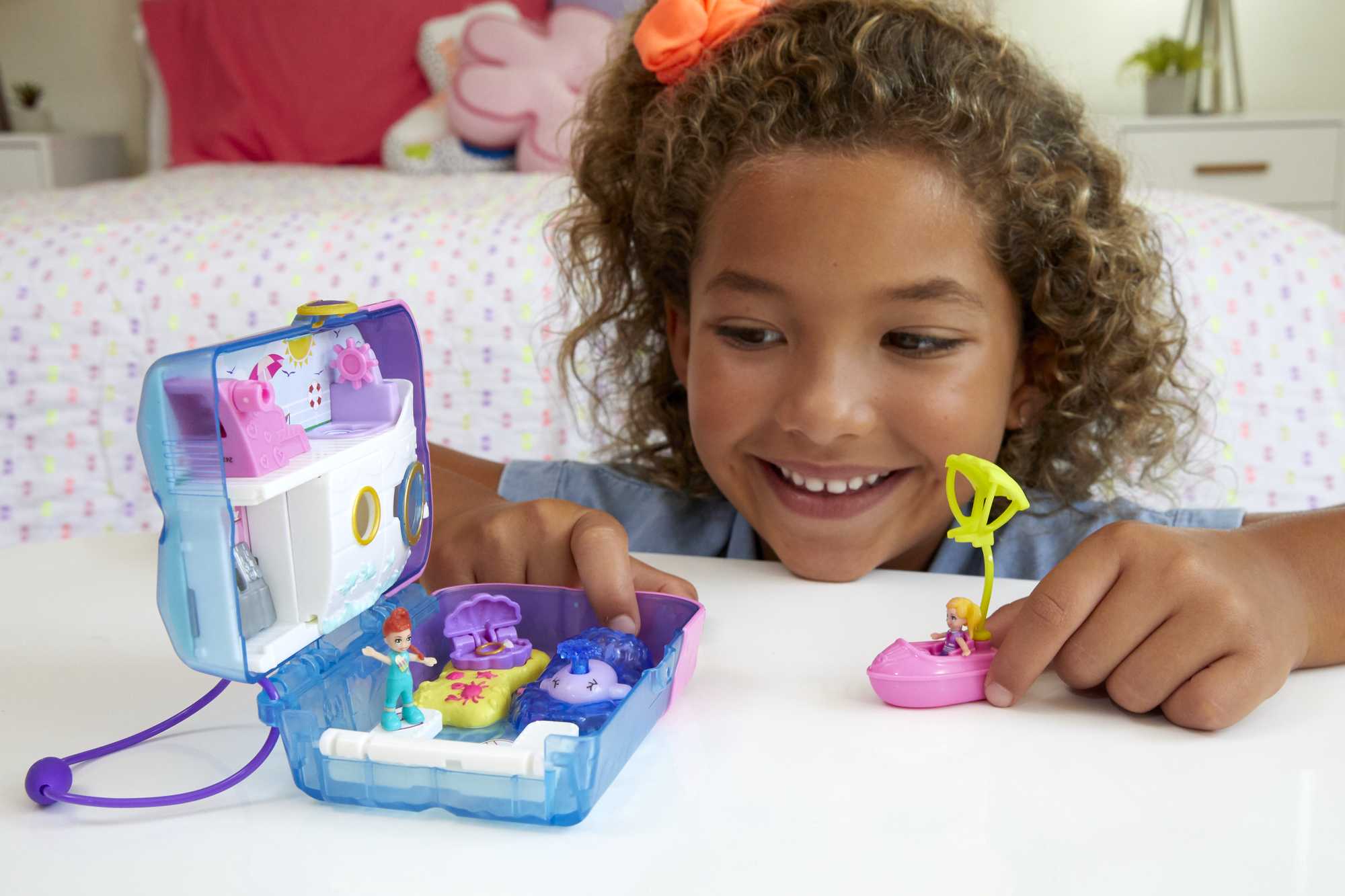 Polly Pocket Pocket World Sweet Sails Cruise Ship Compact Playset with 2 Micro Dolls & Accessories - image 3 of 7