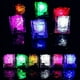 thumbnail image 4 of Cubos de Hielo con Luces LED Intermitentes de , Luces Luminosas A Prueba de Agua para Decoraciones Nocturnas de Bares, Clubes y Fiestas, 4 of 5