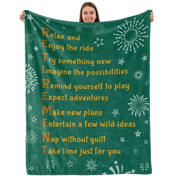 LHSHID Birthday Gifts for Grandma A Heartwarming Hug in a Blanket for Grandma Christmas Day Retirement Gifts for Grandma Blanket 50x60in