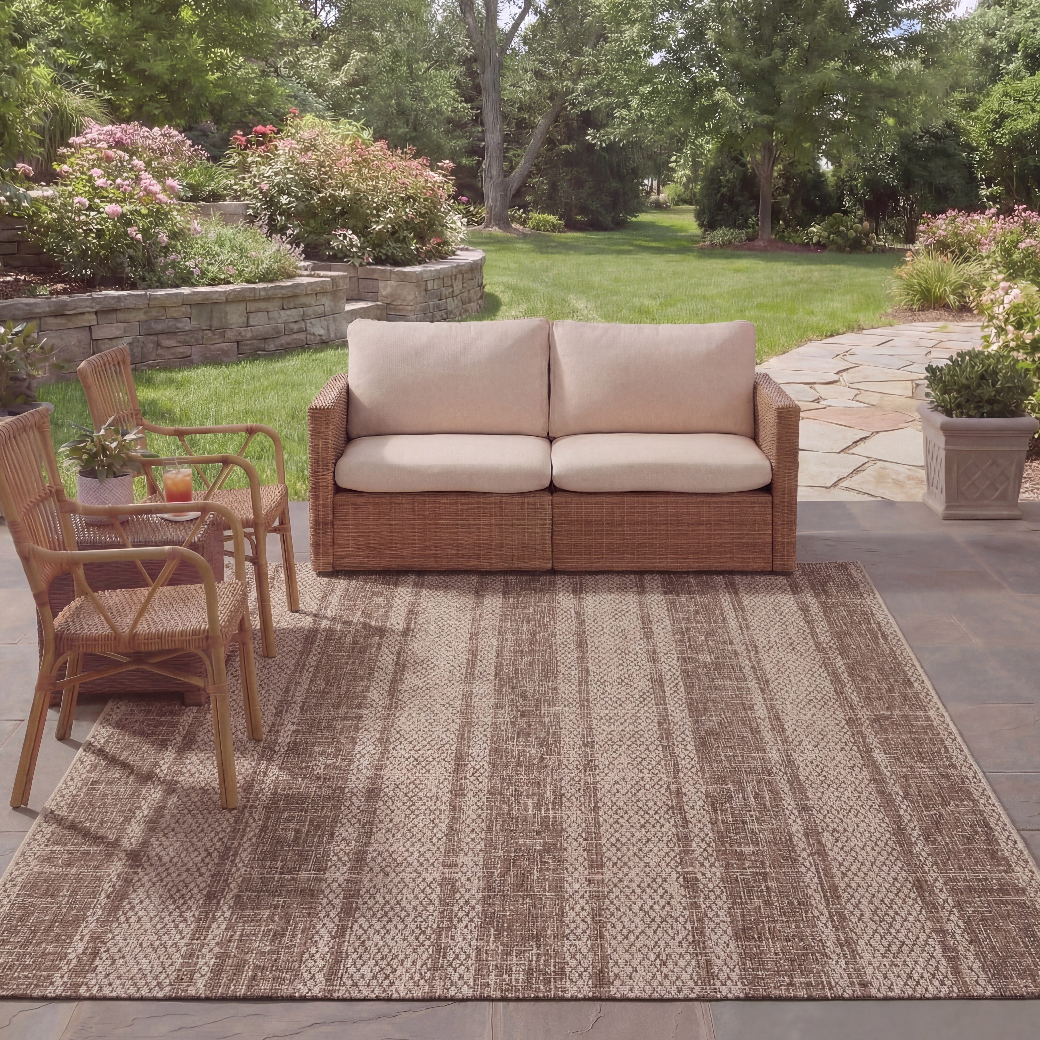 SAFAVIEH Courtyard Robert Striped Indoor/Outdoor Area Rug, 5'3" x 7'7", Light Beige/Light Brown