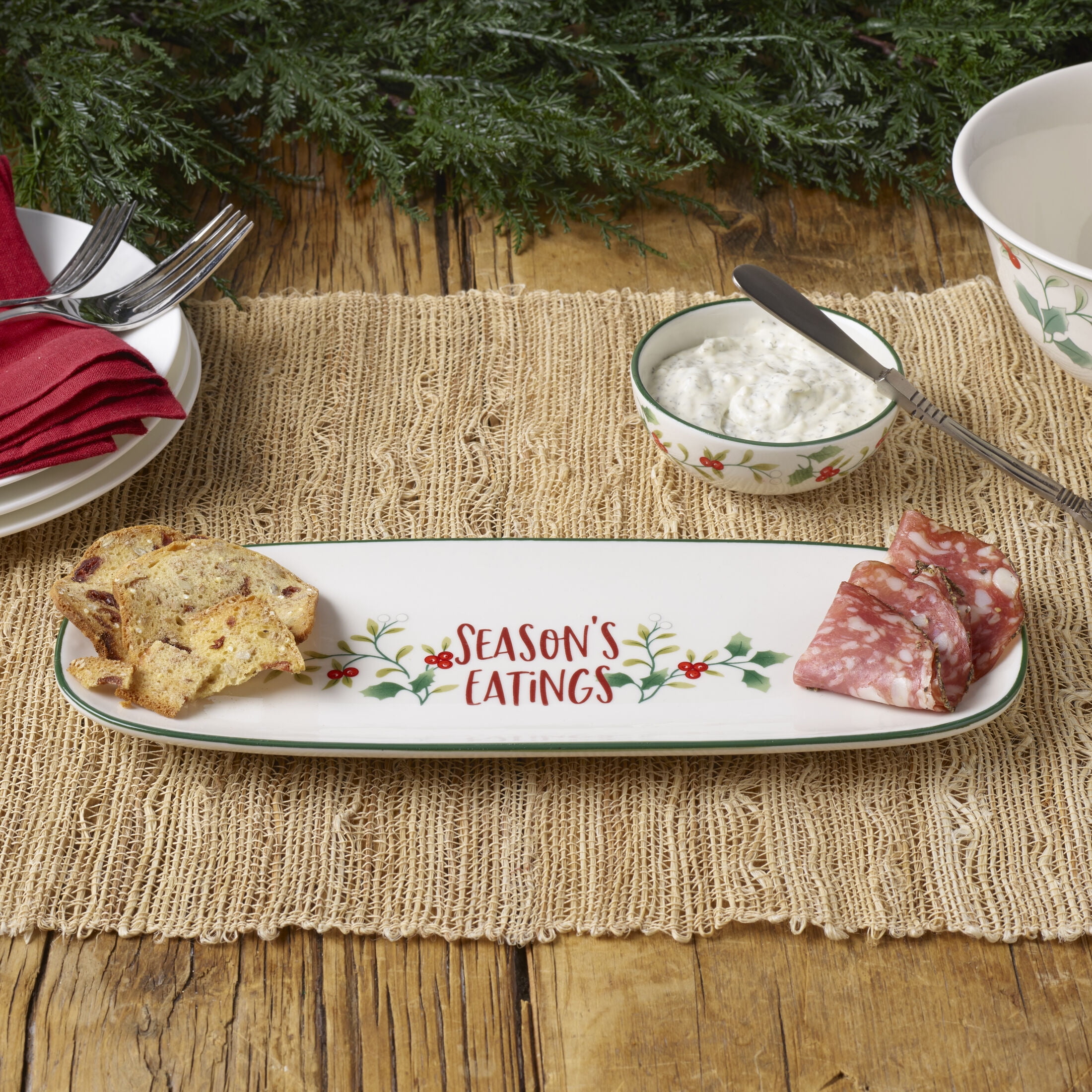 Pfaltzgraff Winterberry Tray with Dip Bowl