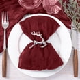 thumbnail image 3 of Juego de 50 servilletas de gasa Socomi Burgundy para decoración de mesa, 3 of 5