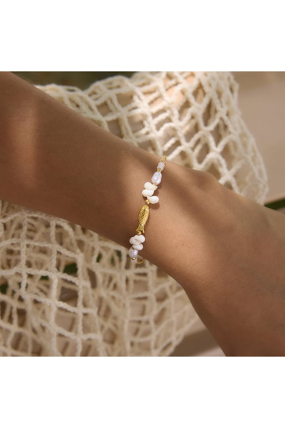 Gold Charm Bracelet for Women Boho Adjustable Shell Fish Imitation Pearl Conch Bracelet Summer Beach Ocean Statement Bracelets