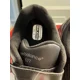thumbnail image 5 of Size 8 - New Balance 577v1 Black, 5 of 6