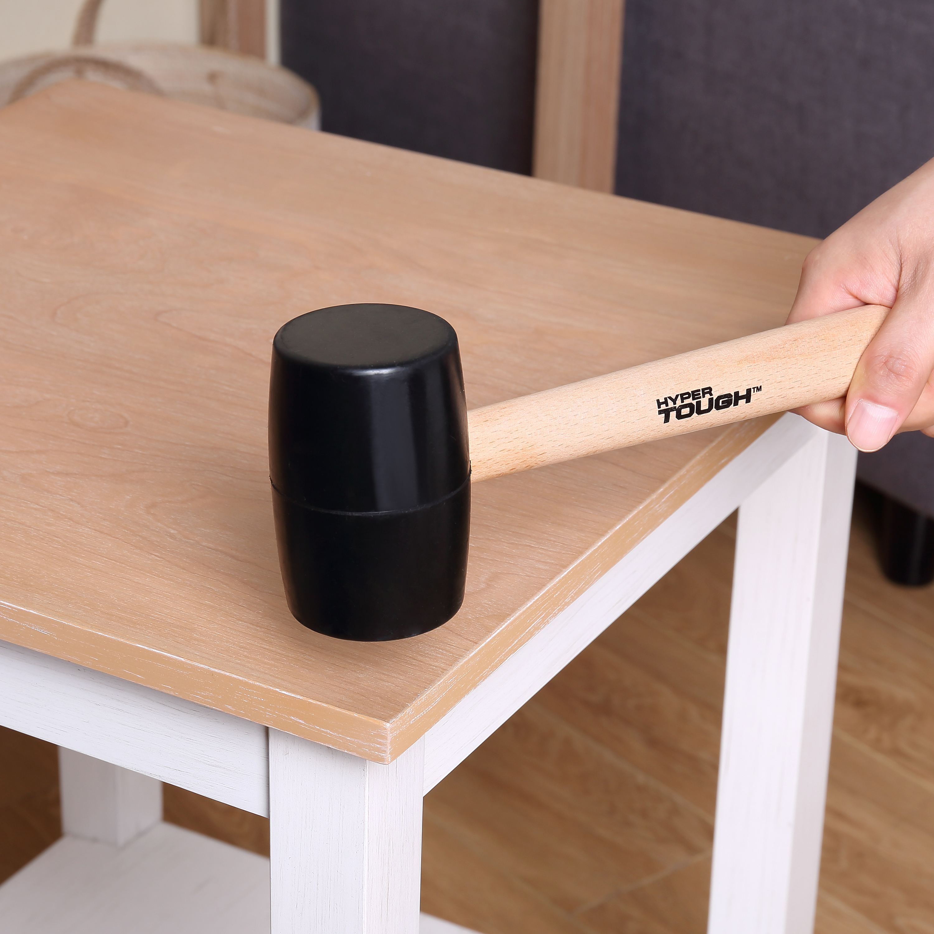 Mazo de goma Hyper Tough de 16 onzas con mango de madera TH70020A 8