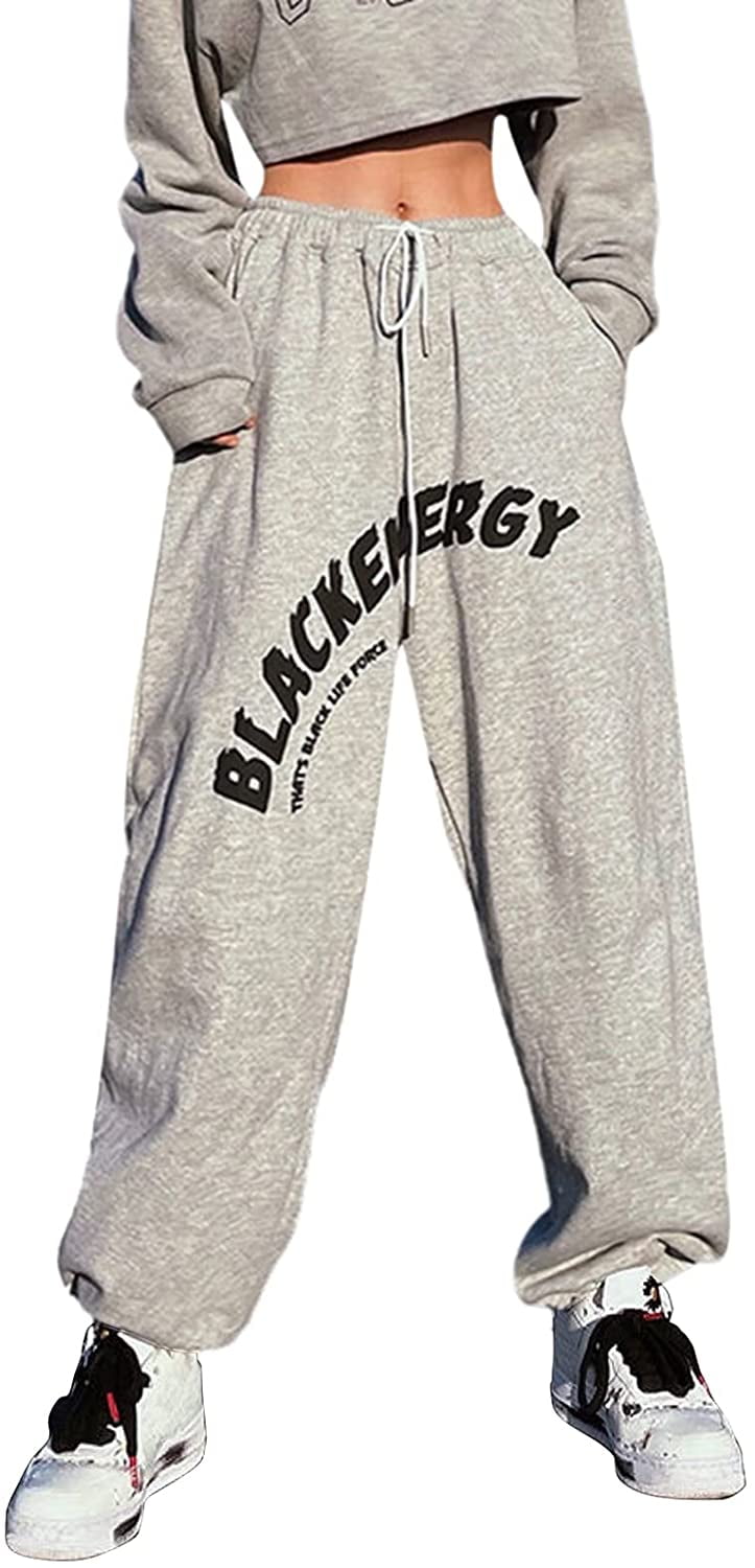 baggy sweatpants
