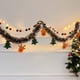 thumbnail image 5 of Cinta Decorativa Navideña | Guirnalda Navideña de Plástico Multicolor de 78,7 Pulgadas de Largo | Decoración Navideña con Temática de Papá Noel | Fondo para Mesa de Postres | Alegra El Ambiente Festi, 5 of 6