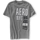 thumbnail image 1 of Camiseta gráfica Aeropostale con letras de fieltro Aero Nyc para hombre gris mediana, 1 of 1