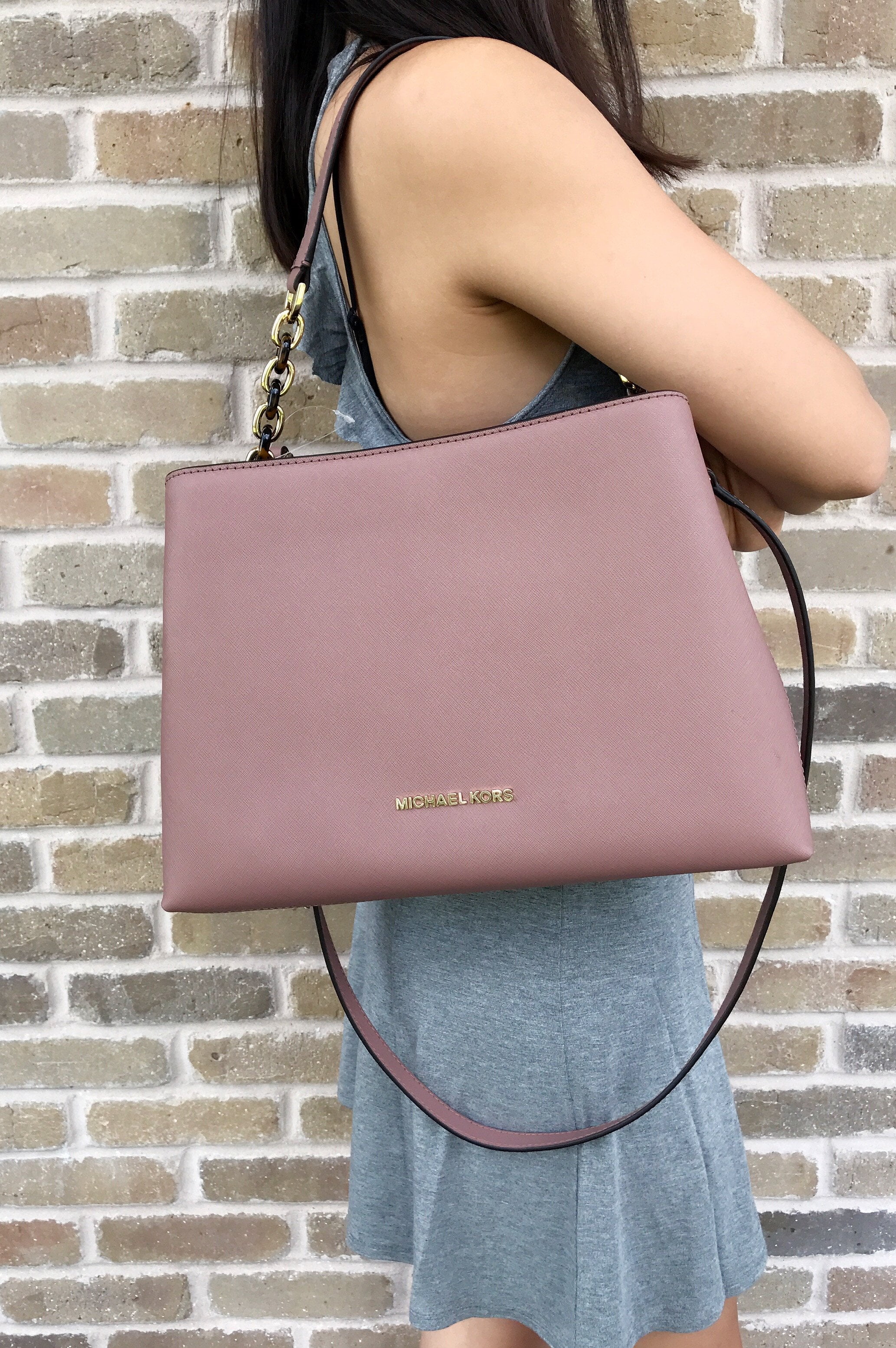 michael kors pink purse crossbody