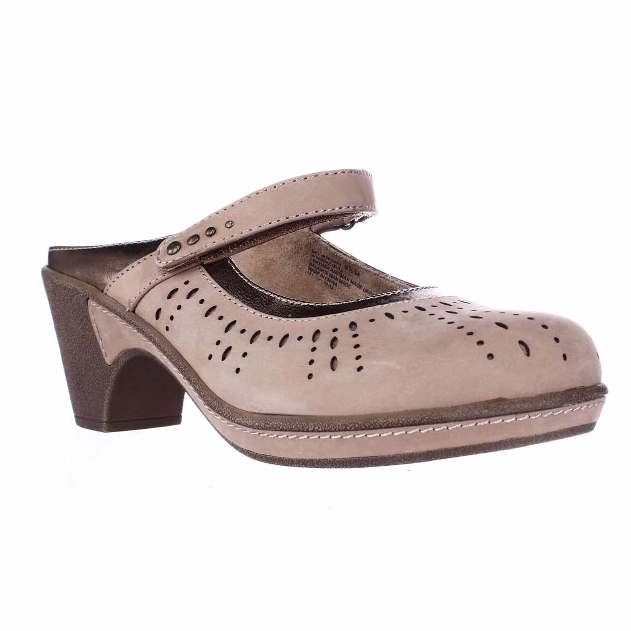 white mountain clog sandals