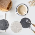 thumbnail image 4 of Juego de almohadillas de vidrio absorbentes tejidas a mano Super Pad Heat- 6 unidades Almohadillas redondas de lana para cocina, comedor y bar, 4 of 7