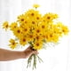 thumbnail image 3 of 6pcs Decoración de flores artificiales simuladas Bouquet Bouquet (blanco amarillo), 3 of 8
