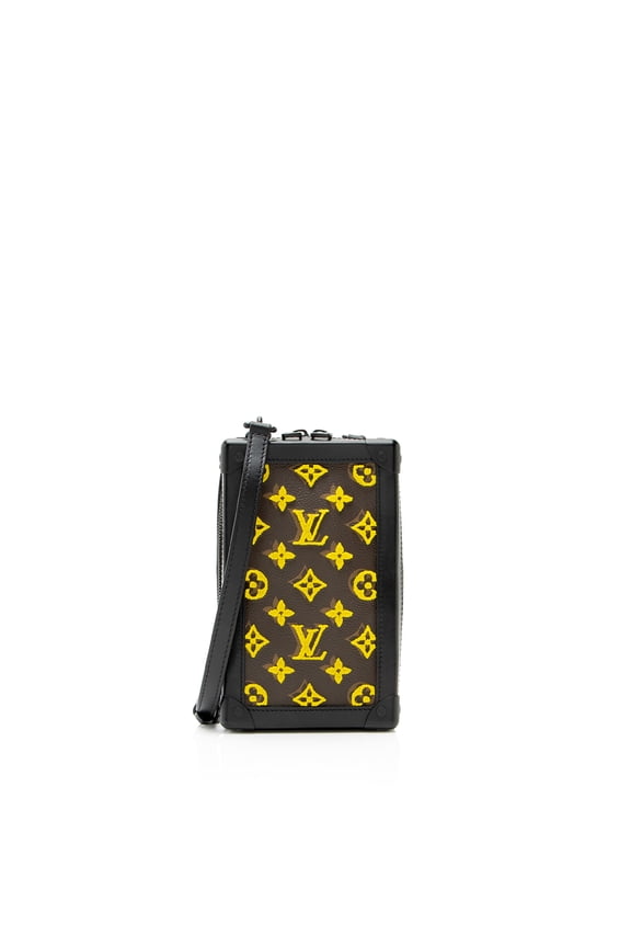 Pre-Owned Louis Vuitton Monogram Canvas Tuffetage Vertical Soft Trunk Bag